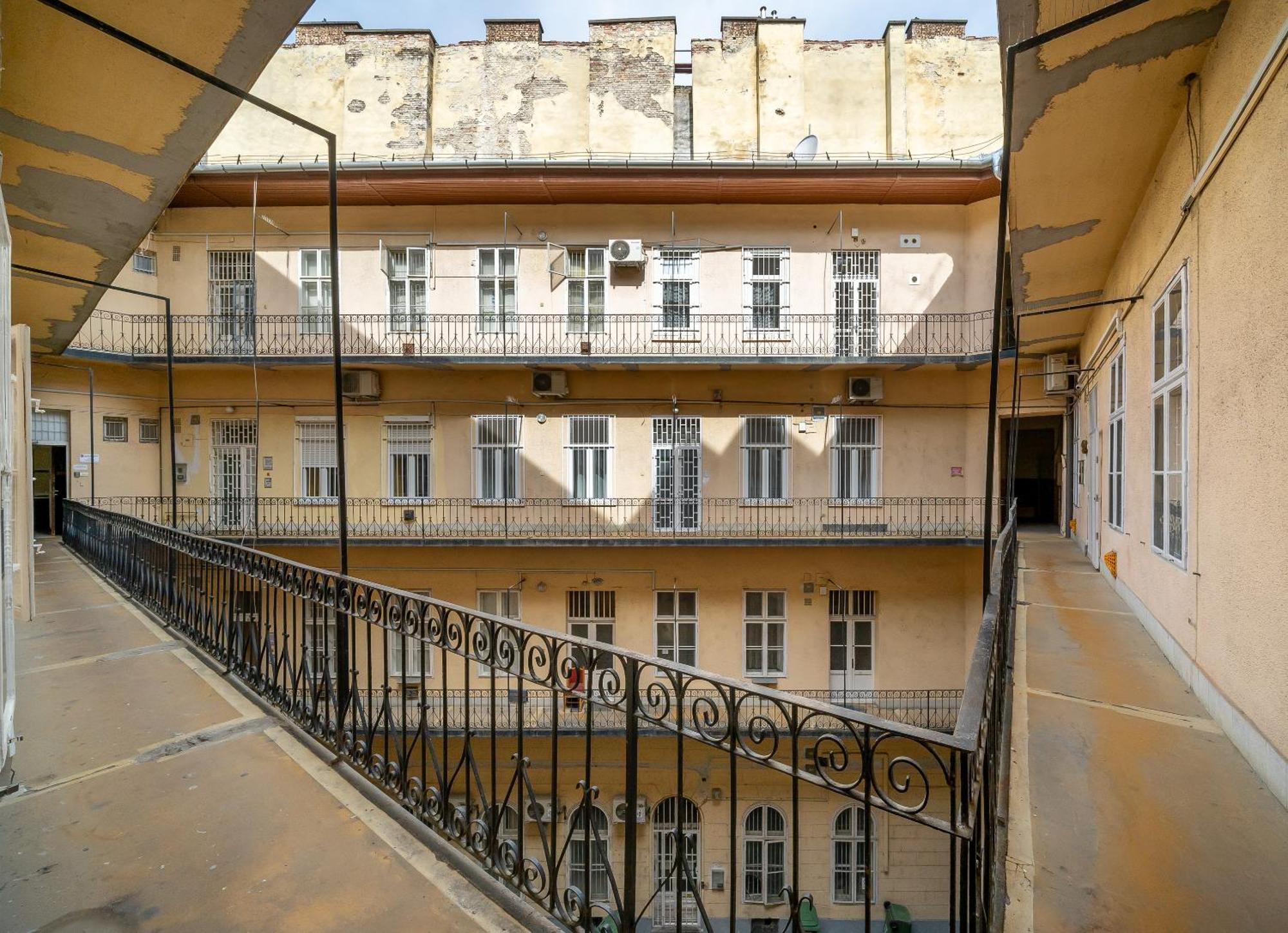 Oktogon Four Residence Budapest Extérieur photo
